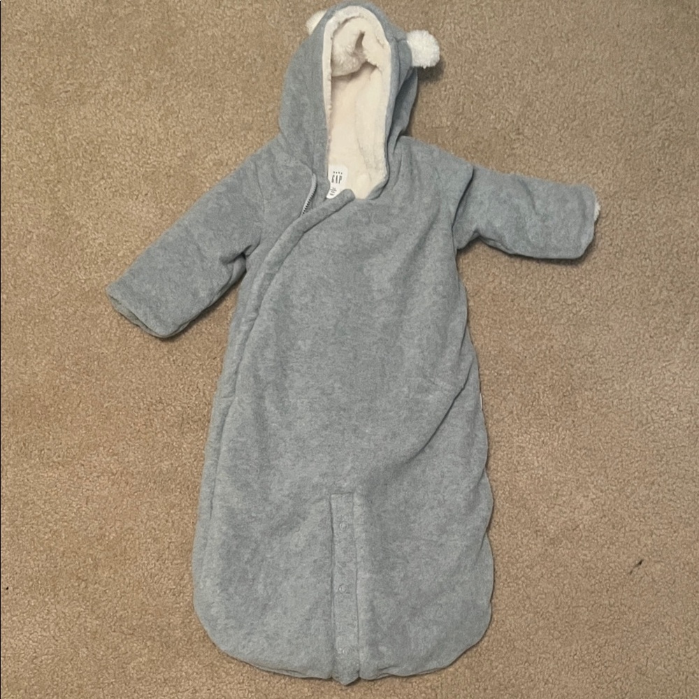 GAP Gray Hooded bunting for newborn